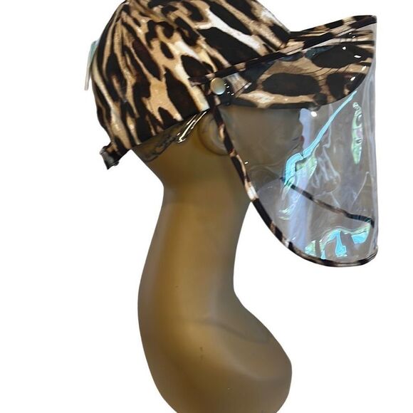 Chick Tweak Animal Print Cap and Removable Face Shield - Picture 10 of 11